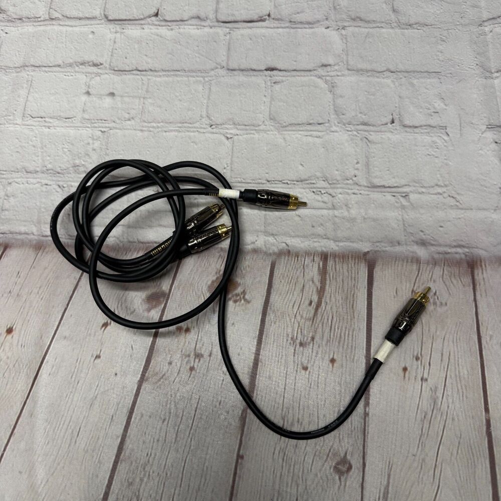Pair of 3FT Mogami Gold 2964 Amphenol RCA to RCA Cable
